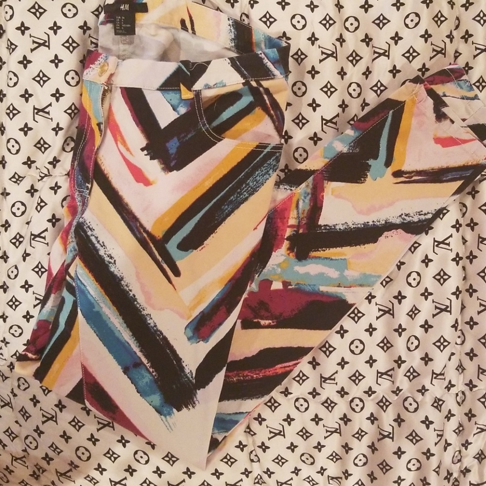 H&M Loud print skinny